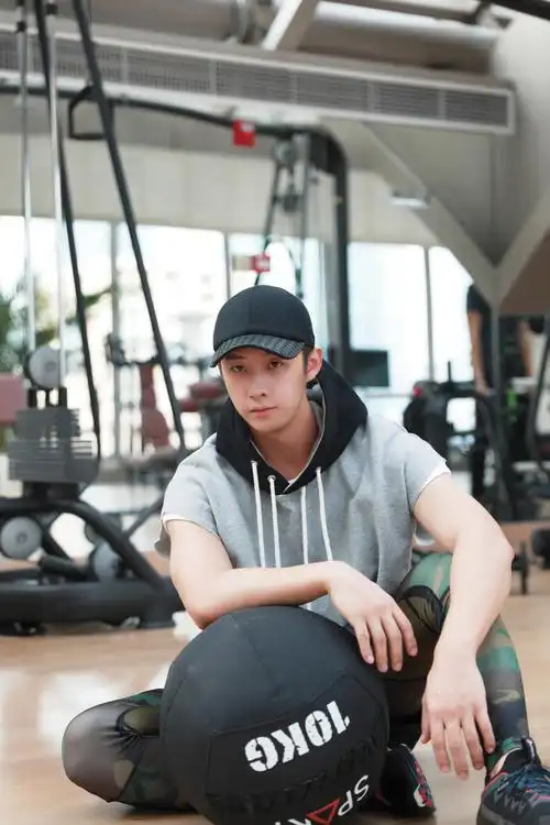 《hero栋梁》杂志专访人物黄钲轩:真性情的运动达人