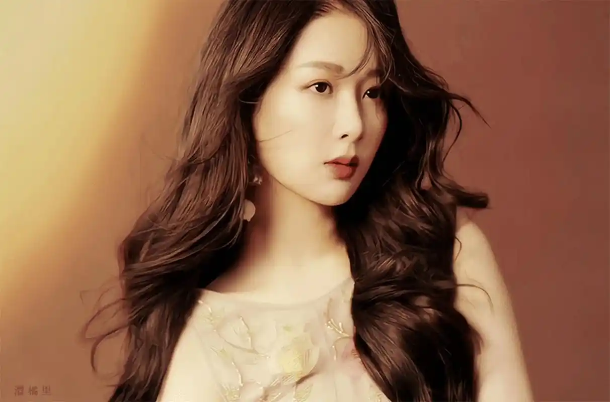 杨紫最新广告大片,长发飘飘的杨紫真的很美.