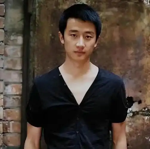 回顾黄轩父亲黄雁平为公益事业献生命儿子用15封家书替我尽孝