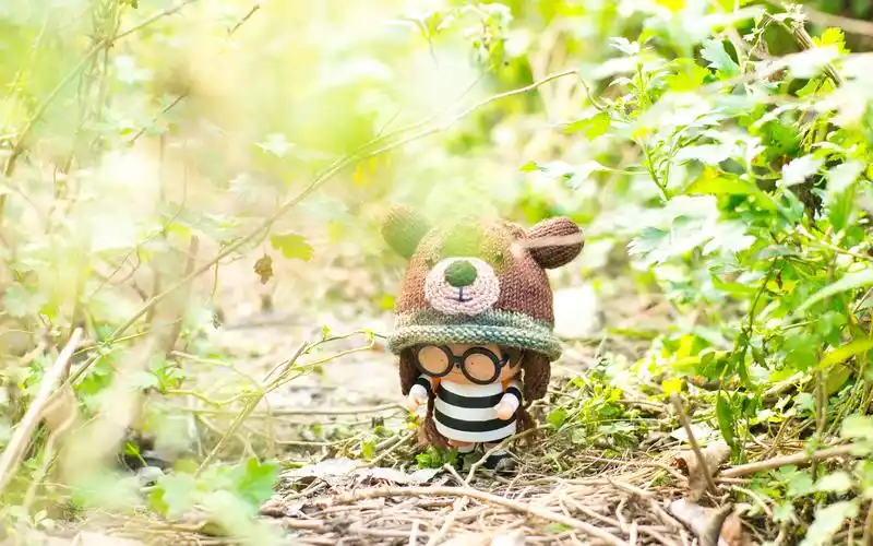 可爱玩偶静物摄影电脑壁纸图