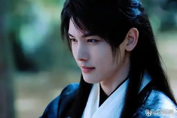 宝藏男神王以纶好看皮囊太多有趣有才又有梗的只有一个