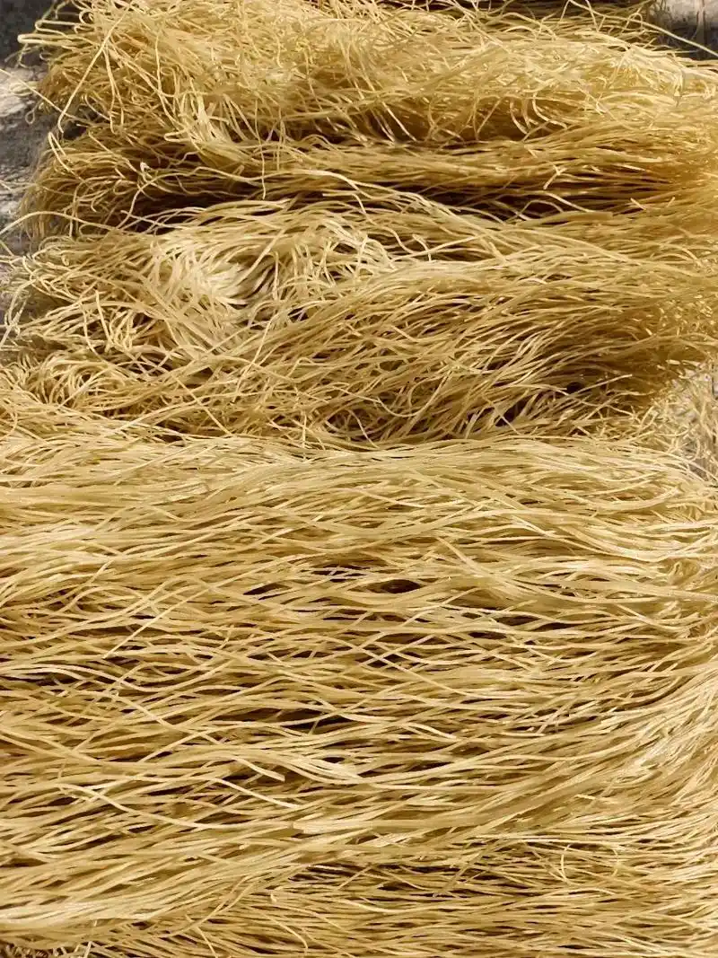 今年新做的纯红薯粉条没有胶自己家纯手工制作过年送礼佳品需要联系