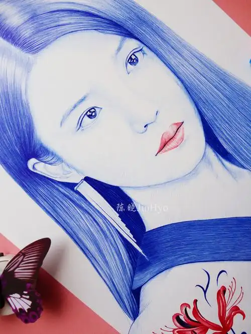 圆珠笔手绘 《德鲁纳酒店》李知恩iu