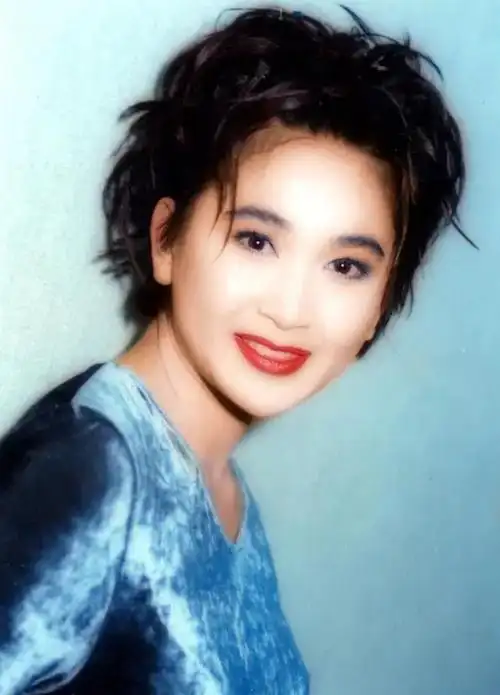 温碧霞:出身贫寒,嫁给爱情不要孩子,54岁活成"不老女神"