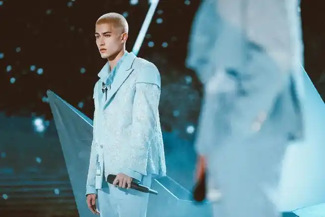 创4二公直拍##米卡直拍是王子本人吧