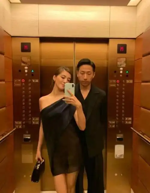 曾被闺蜜指已秘密结婚,急发文澄清|吴千语|周扬青_网易订阅