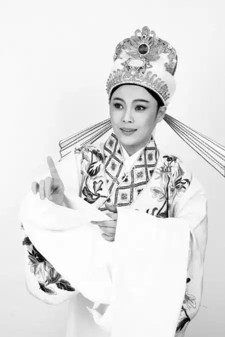 越剧尹派小生萧雅将携两部经典剧作来宁波献艺