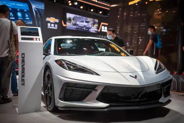 五菱超跑现身了成都车展第二辑