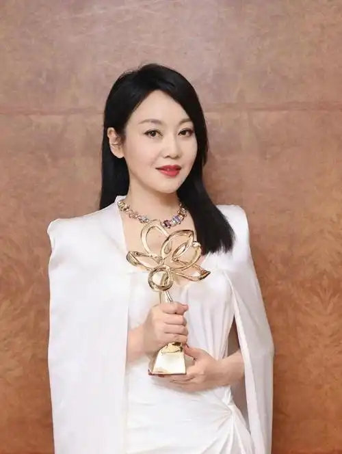 电视剧三大奖大满贯的10位演员:王志文34岁集齐,孙红雷一剧搞定