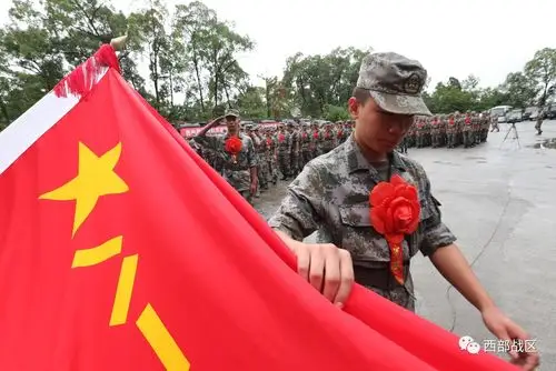 战| 军旗,让我最后向您敬礼,我将永远把您铭记