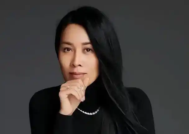 那英素颜照曝光,状态好引网友热议,复出在即?