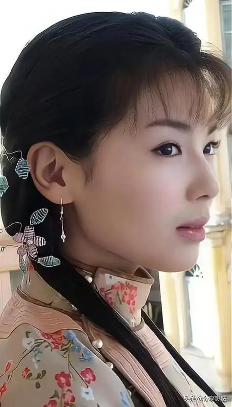 刘涛的面相很奇怪命理分析郑爽一生麦玲玲预言刘涛面相,风采依旧的