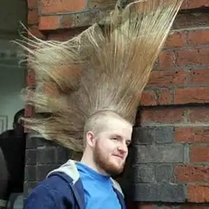 九款个性莫西干男生发型图片推荐