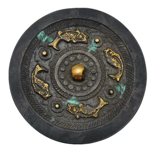 藏品鉴赏|战汉四鱼四乳铜镜_汉代