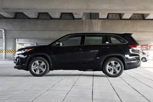 还是熟悉的味道,2021款丰田汉兰达正式上市,售23.98万元起