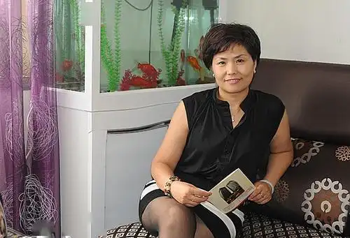 我是农村55岁的单身女人