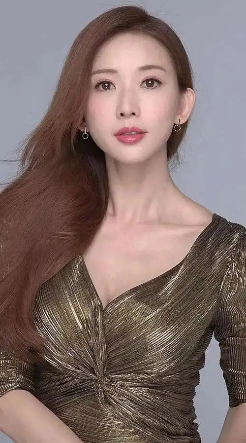 但要说起拥有完美曲线的女明星,那可以说是屈指可数了.