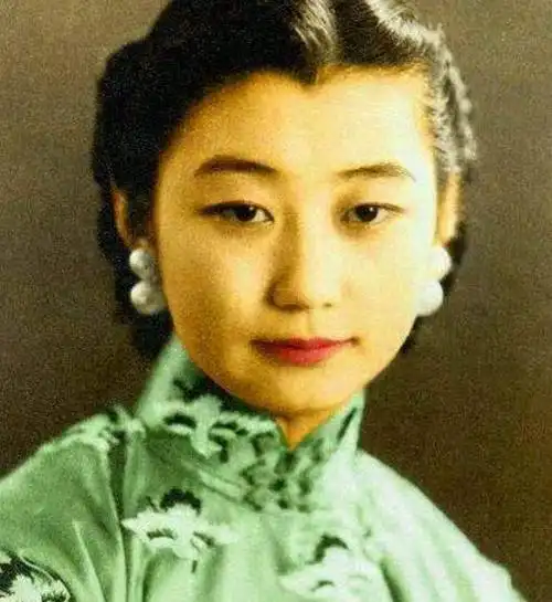 清朝格格真实照片, 颠覆了对清宫剧的认识