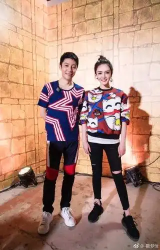 《中餐厅》靳梦佳受湖南台力捧程度堪比沈梦辰 她到底什