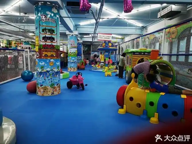 米蒂跳儿童主题乐园(天虹百货国展店)