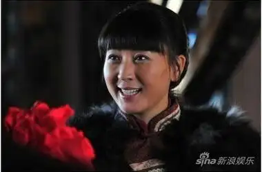 管水逃到中俄边境的一个小镇,赵海山看中管水好身手,拉管水入伙.