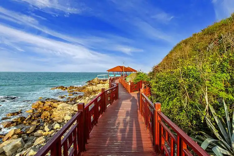 海南省三亚市蜈支洲岛观海长廊风光_高清图片_全景视觉