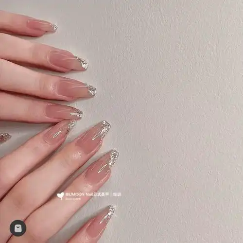 150款巨好看的夏日美甲!清凉显手白,短甲也能做!_款式_指甲_手指头