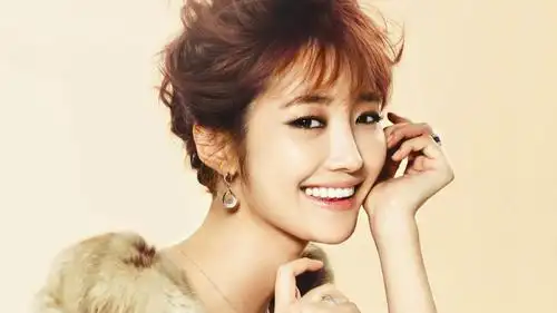 韩国美女明星高俊熙,日韩明星-回车桌面