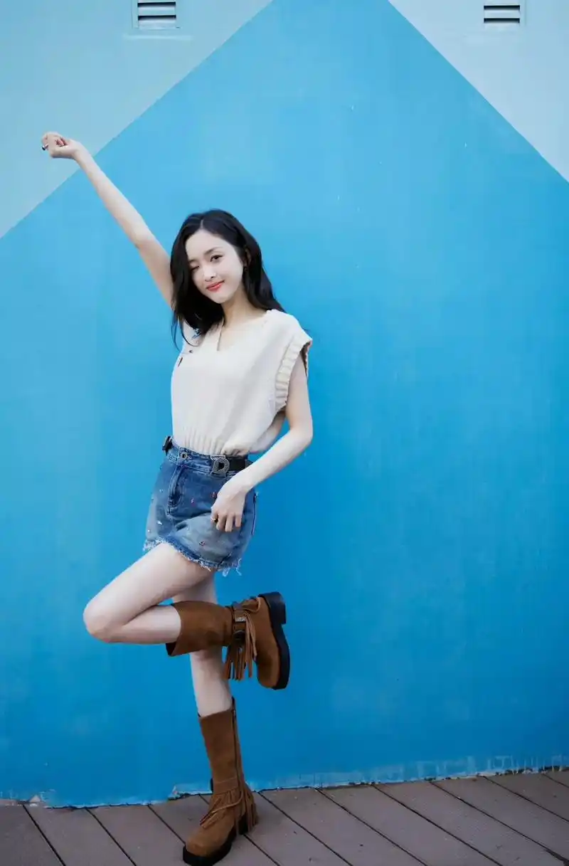 火箭少女101吴宣仪(大姐姐)-牛仔照.#吴宣仪 #大姐姐 - 抖音