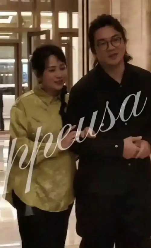 马丽和老公许文赫结婚才5年,许文赫变化这么大,哪里还看得出来马丽大