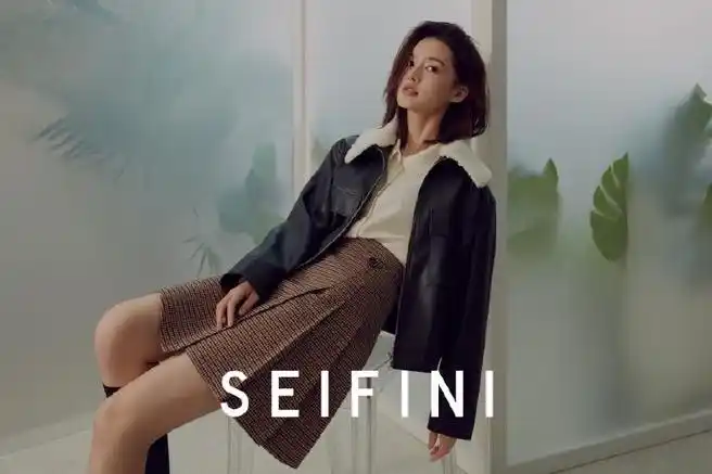 品牌代言人@李沁 气质演绎