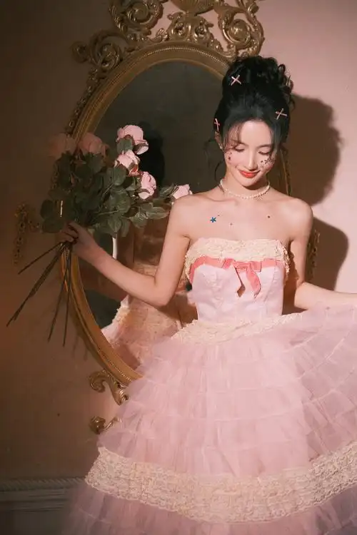 刘些宁1023生日快乐