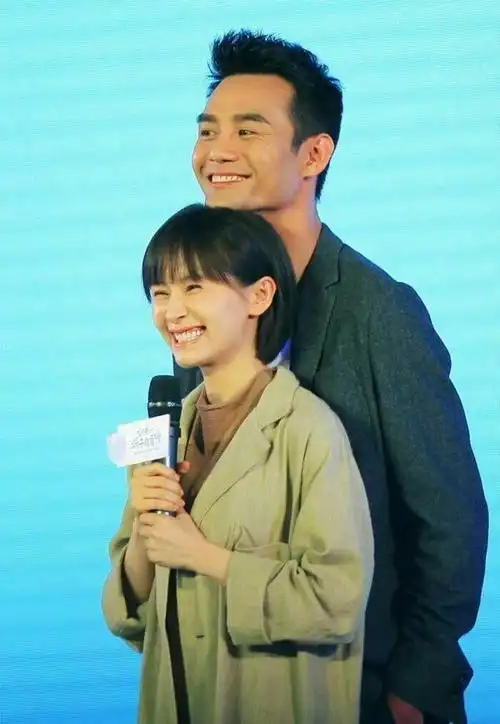 王凯也和多名女演员传过绯闻,拍摄《欢乐颂》时和王子文,蒋欣传,在