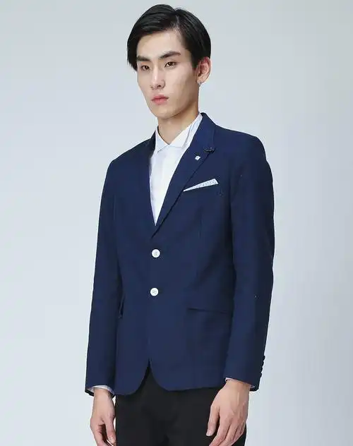 男装棉麻料西装藏蓝色