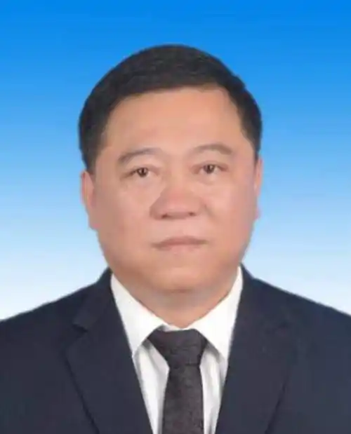 市长:黄执孔党组成员,副市长:程丹丹党组成员,副市长:陈伟斌党组成员