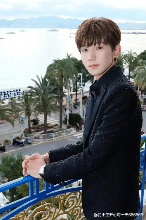 tfboys演唱会笑话,粉丝热情分享,勾起回忆满满!