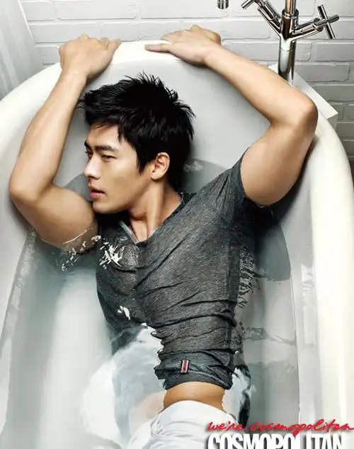 07.20】【明星】玄彬《cosmopolitan》全新画报 大方露腹肌湿身性感