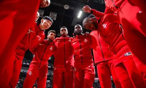 火箭首发阵容确定悍将压安东尼德帅挺好