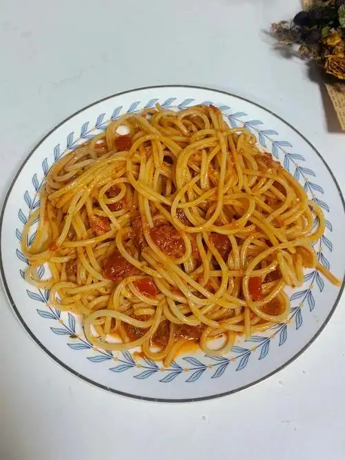 让我康康谁还没有吃这个番茄肉酱意面04