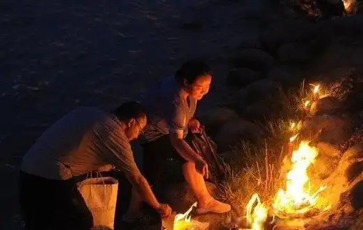 那么人死后灵魂会回家几次了?