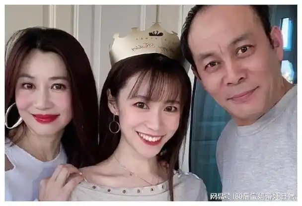 一脸苦相,姿色平平,糊弄谁呢|高叶|美女|王力可|二级演员_网易订阅