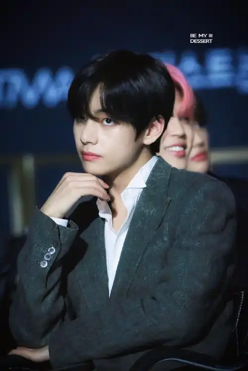 金泰亨视觉狙击##金泰亨壁纸