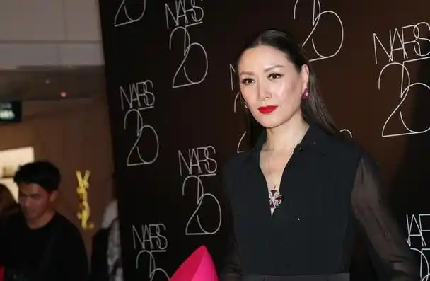 影帝任达华的另一身份揭秘竟是隐藏多年的艺术家