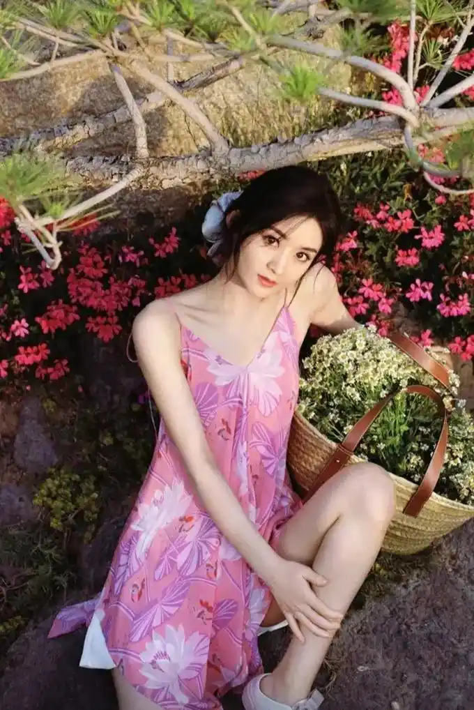 赵丽颖时尚杂志写真照 高清美图#赵丽颖 #赵丽颖图片 #江瑛 - 抖音