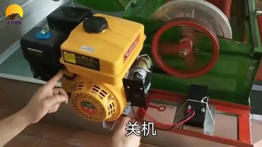 家用打谷机 电启动 在丘陵山区深水田,烂泥田,小田块非常实用