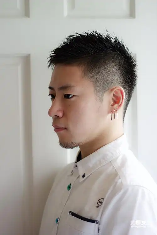 男生短发怎么剪好看男生超短的发型图片