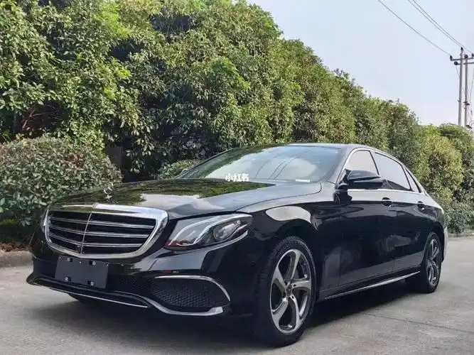 奔驰e300卖