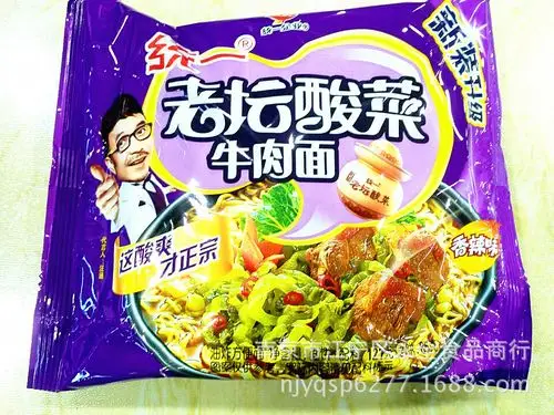 统一老坛酸菜牛肉面 121g 24袋/箱