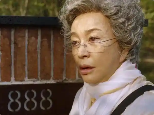 刘晓庆大变样!70岁演"老妖精"演技炸裂,却满头白发让人认不出