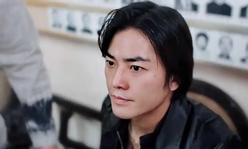 风云(粤语)(郑伊健)歌词